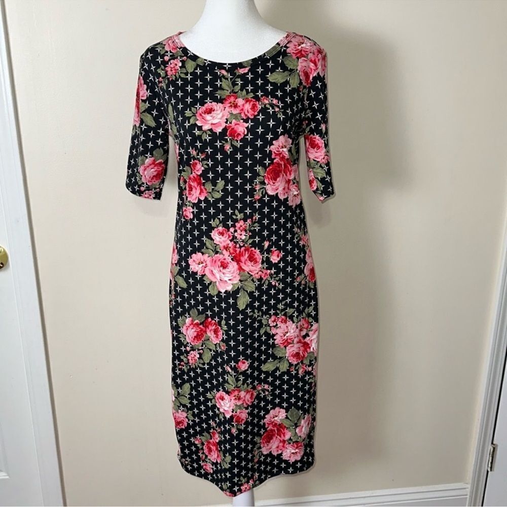 LuLaRoe M Julia Black White Pink Green Rose Floral  Short Sleeve Midi Dress